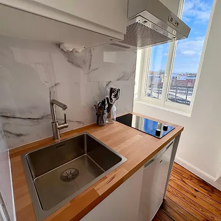 Style Avec Balcon Vue Gare Netflix Апартаменты Аррас