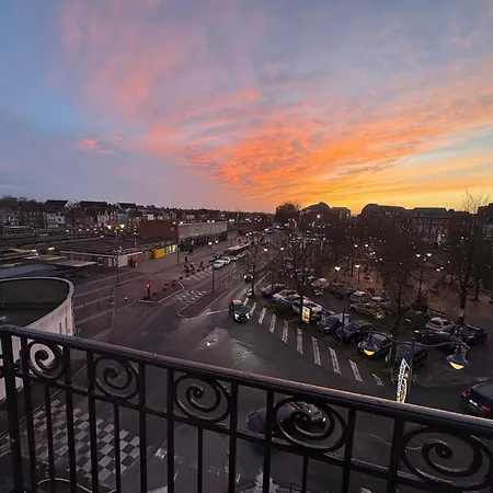 Style Avec Balcon Vue Gare Netflix Apartman Arras