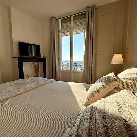 Apartman Style Avec Balcon Vue Gare Netflix Arras