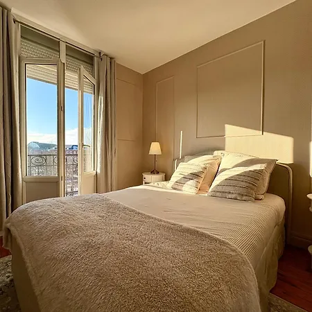 Style Avec Balcon Vue Gare Netflix Apartman *